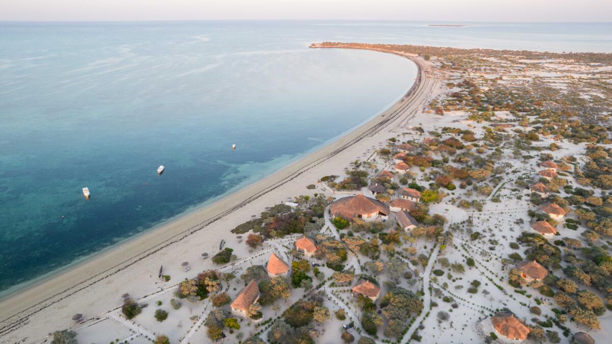 Cedarberg Travel | Anakao Ocean Lodge