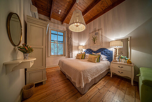Luxury Rooms