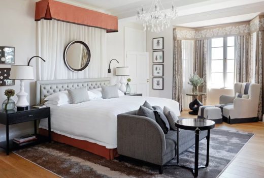Deluxe One Bedroom Suites