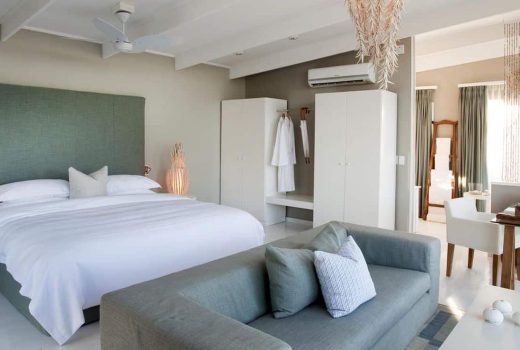 Beach Pool Suites
