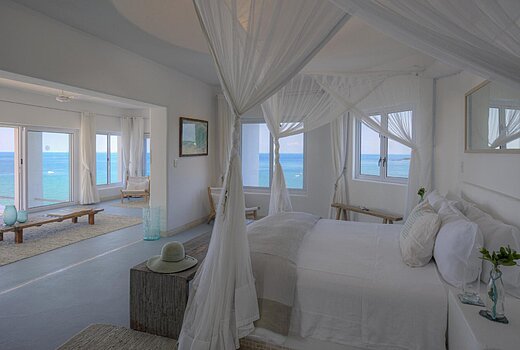 Main Villa Suites