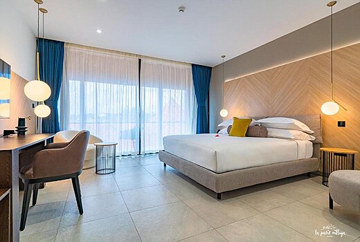 Exectuive Suite