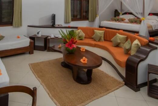 Rooms & Suites