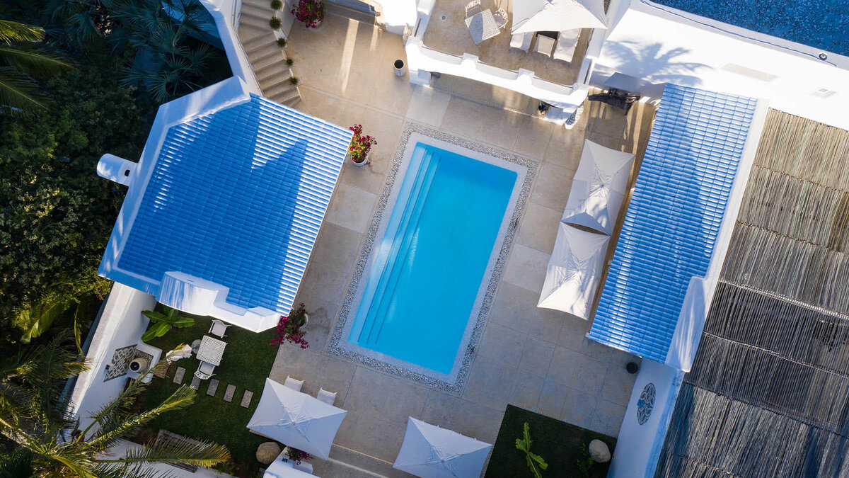 Cedarberg Travel | Santorini Mozambique