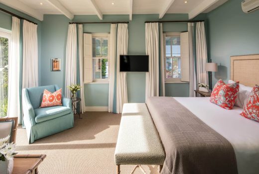 Pool Suites