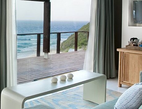 Pool Suites