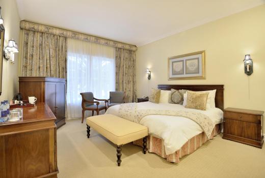 Luxury Suite