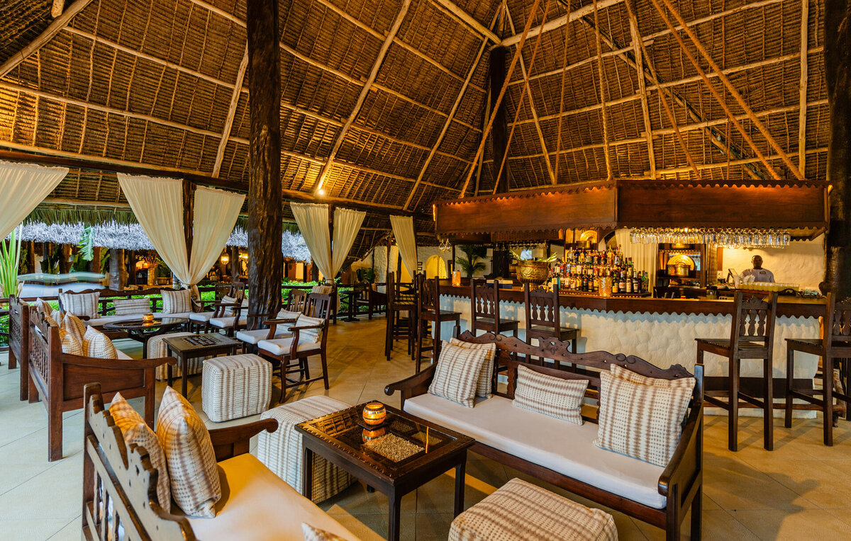 Cedarberg Travel | Breezes Beach Club & Spa
