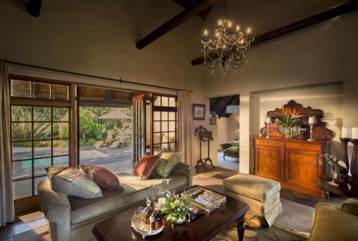 Pool Suites