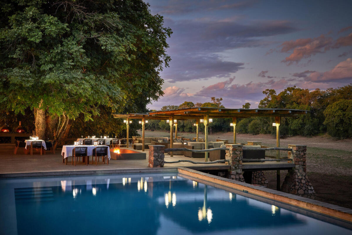 Cedarberg Travel | Mfuwe Lodge