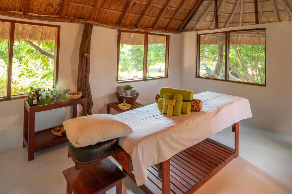 Cedarberg Travel | Kafunta River Lodge