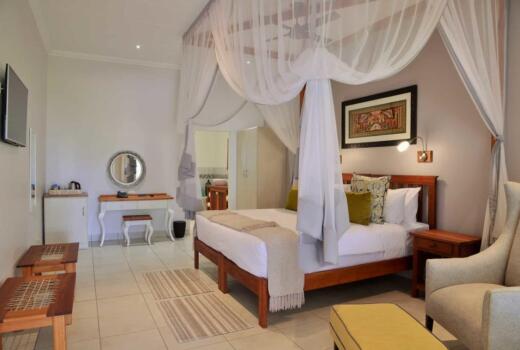 Pool View Rooms 