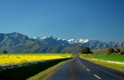 GPS vs Written Directions: What Works Best in South Africa?