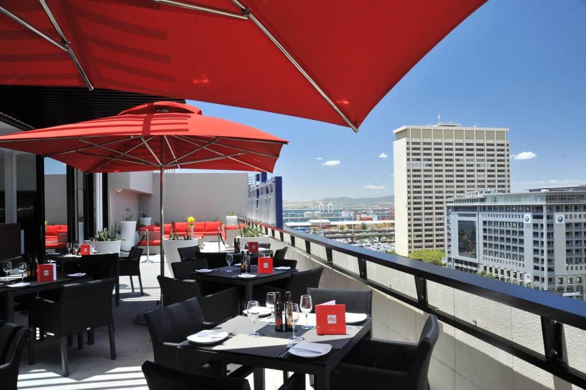 Cedarberg Travel | Radisson Hotel Foreshore Cape Town