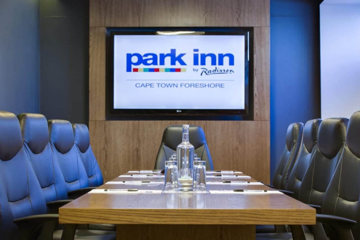 Cedarberg Travel | Radisson Hotel Foreshore Cape Town
