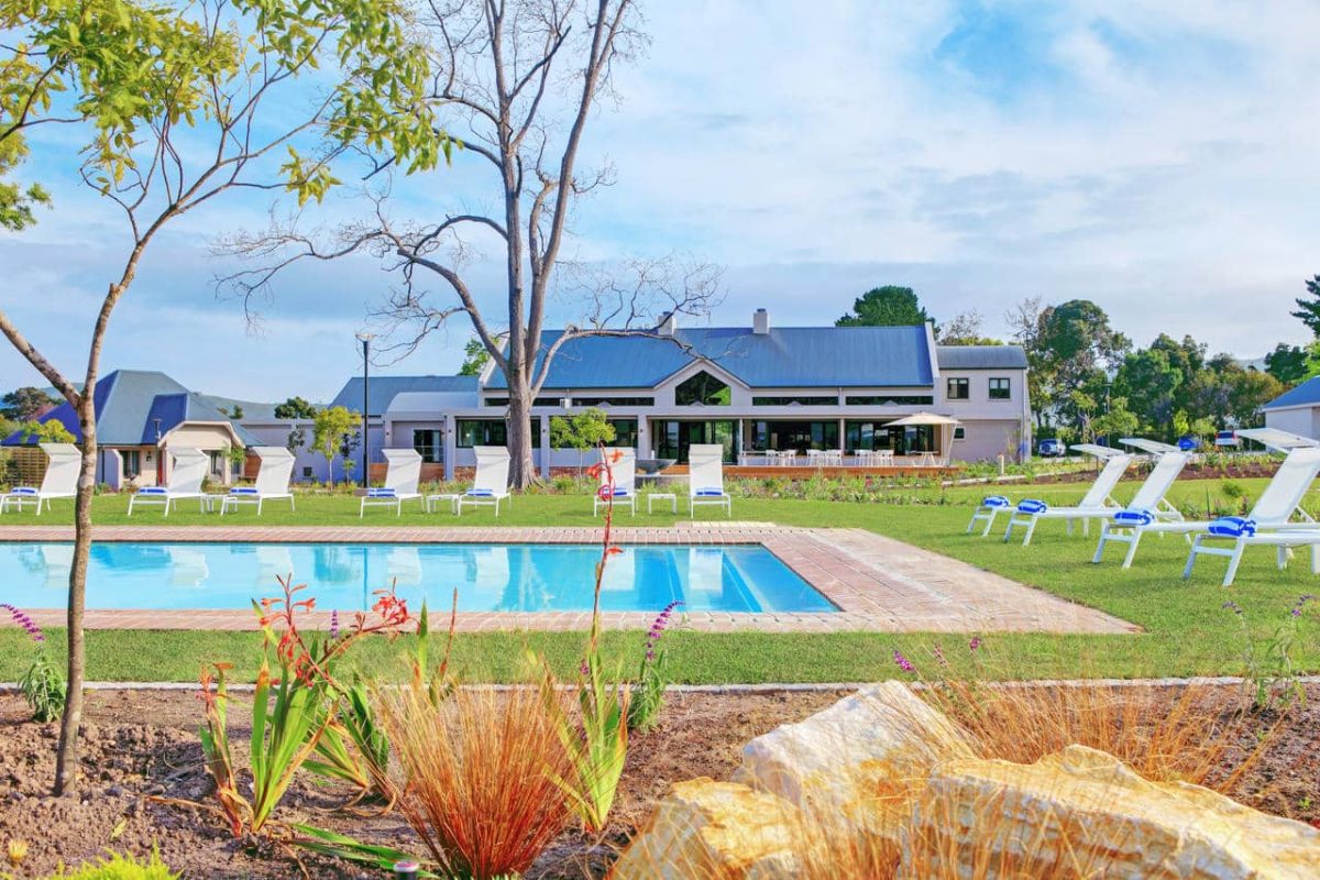 Cedarberg Travel | Knysna Hollow Country Estate