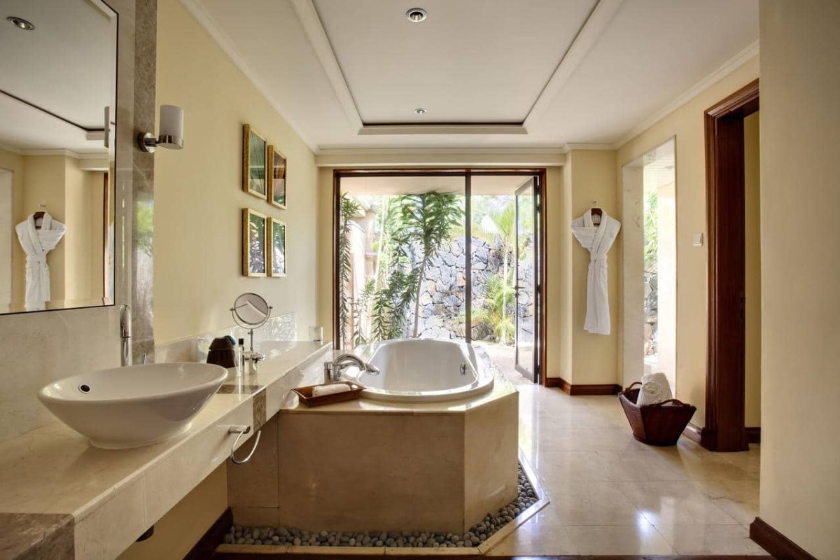 Cedarberg Travel | Maradiva Villas Resort & Spa