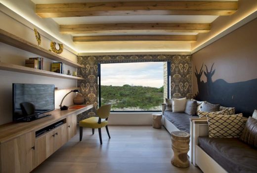 Morukuru Ocean House - study / children's bedroom