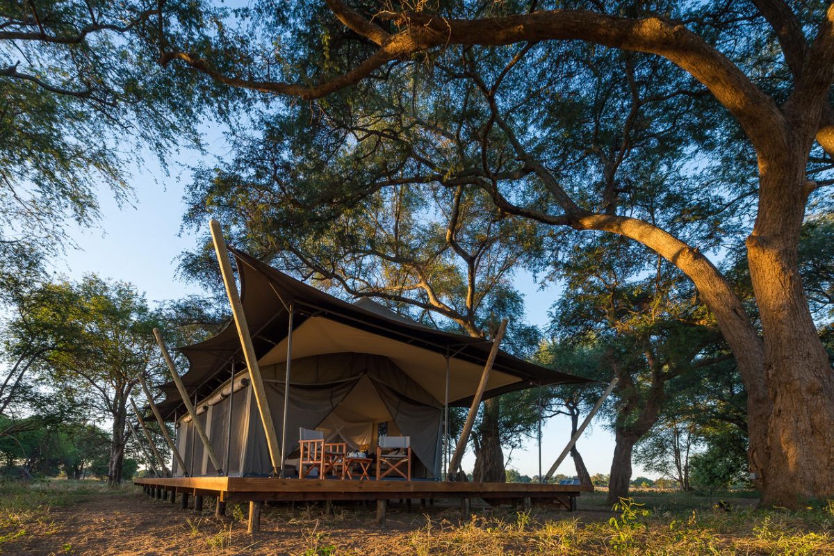 Cedarberg Travel | Ruckomechi Camp