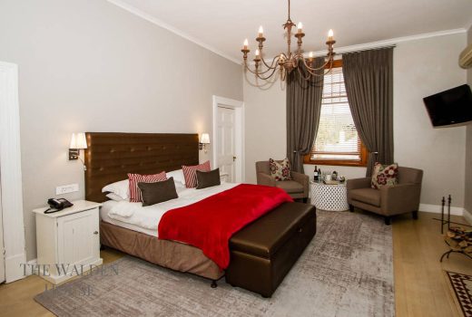 Honeymoon Suite