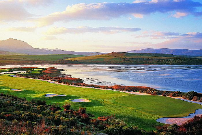 South Africa golf holidays - Arabella near Hermanus