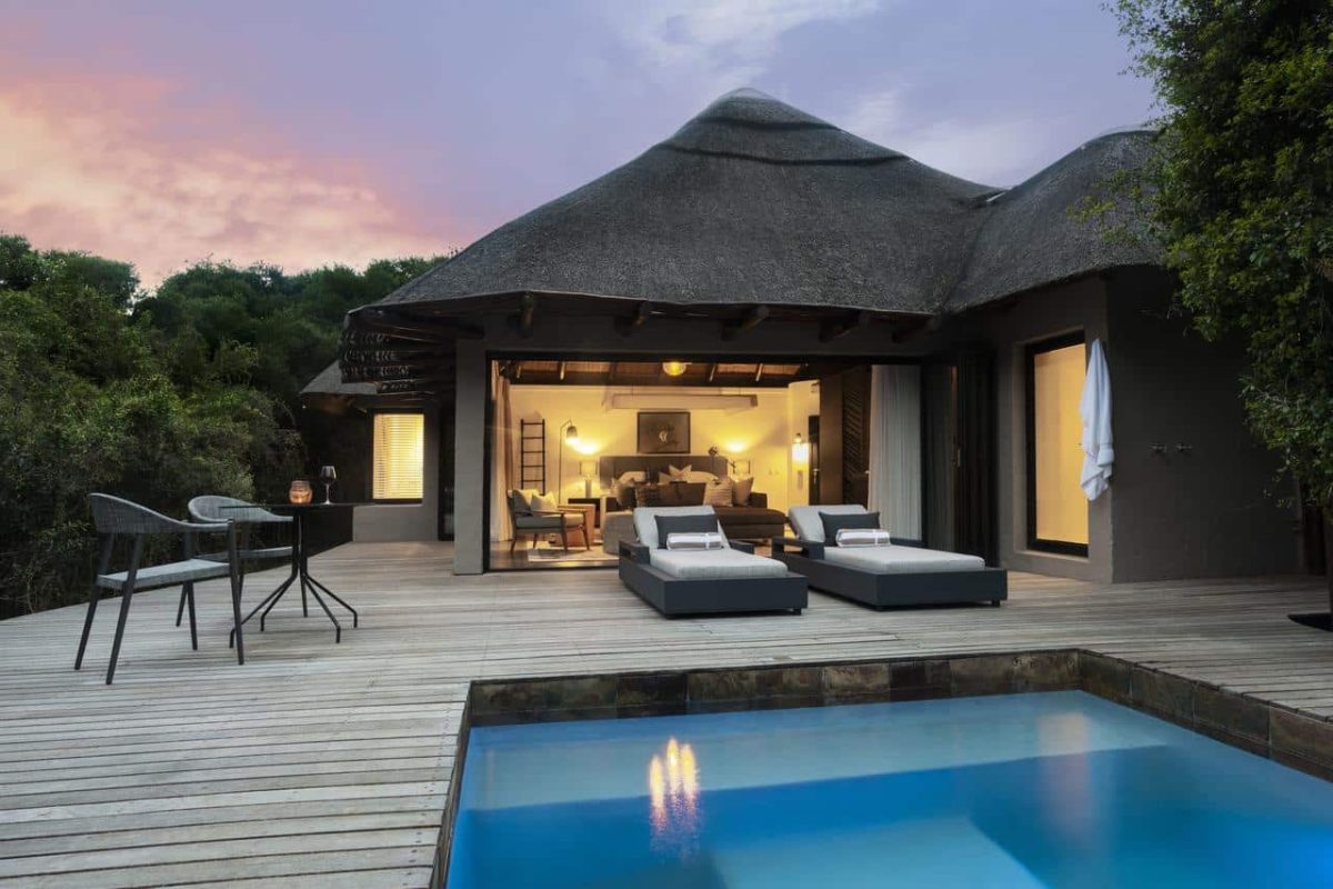 Cedarberg Travel | Eagles Crag at Shamwari Private Game Reserve