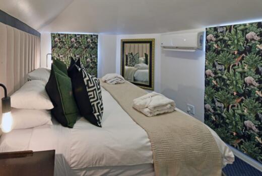 Balcony Suite