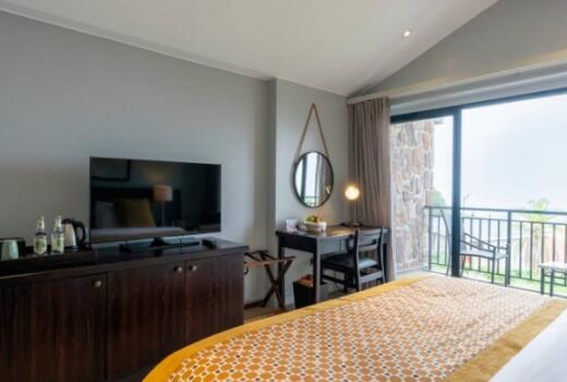 Balcony Rooms