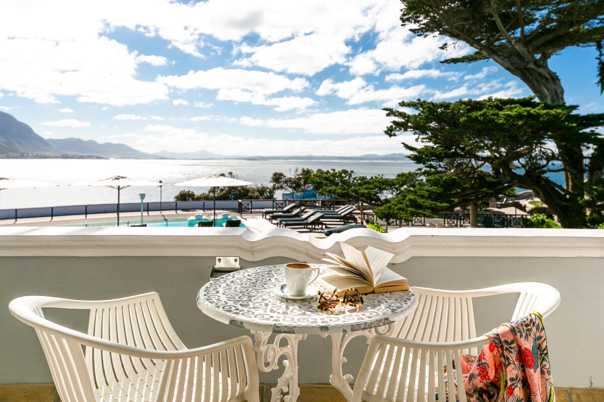 Cedarberg Travel | Harbour House Hotel
