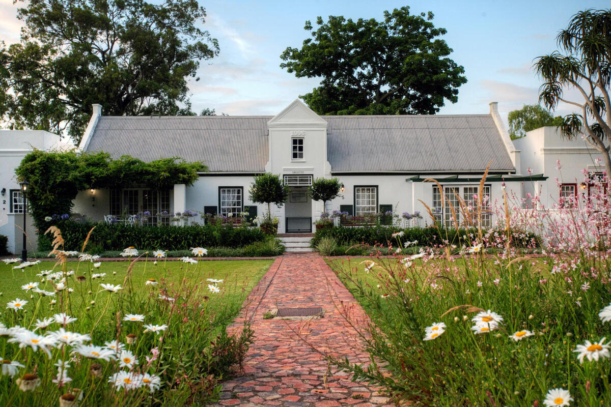 Cedarberg Travel | Tsitsikamma Village Inn
