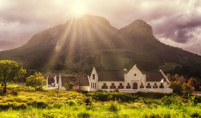 Stellenbosch versus Franschhoek: Who wins the battle in the Cape Winelands?