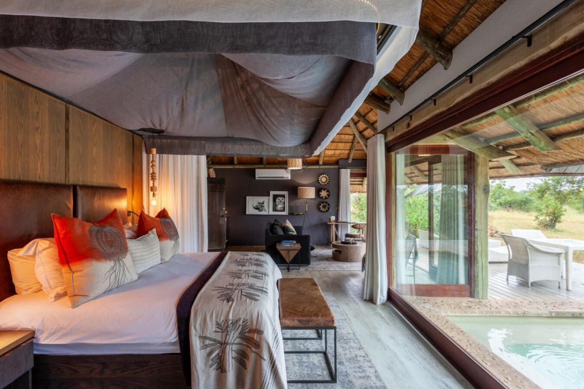 Cedarberg Travel | Cape Town, Kruger & Mozambique Romantic Getaway - 11 nights