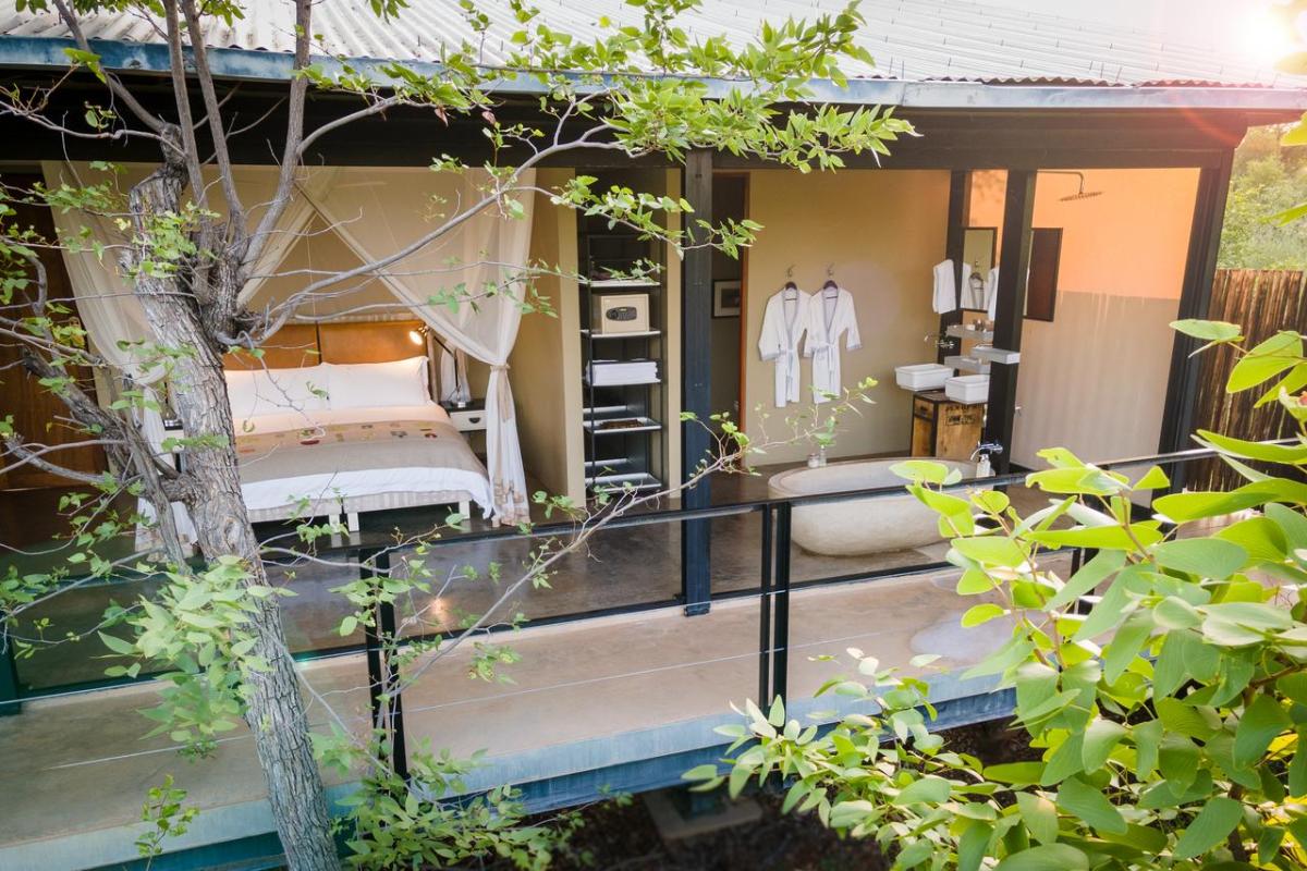 Cedarberg Travel | The Outpost