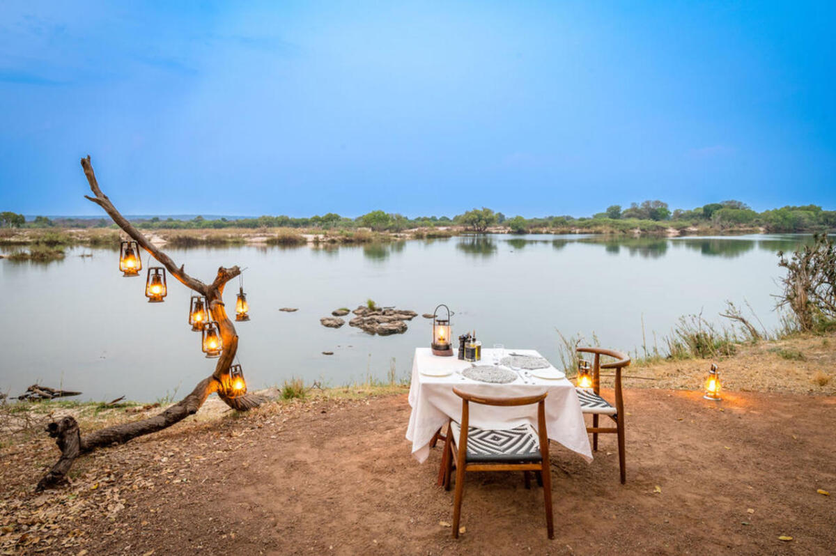 Cedarberg Travel | Matetsi Water Lodge