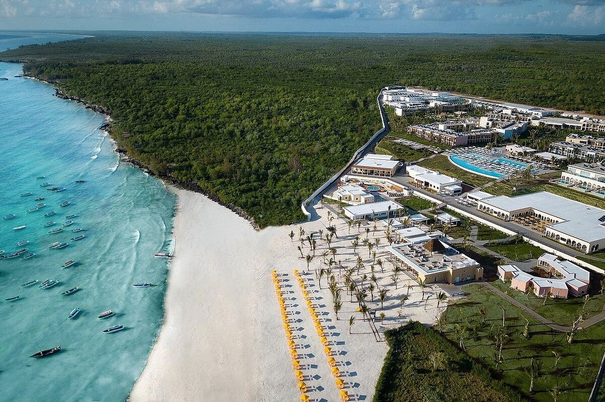 Cedarberg Travel | The Mora Zanzibar